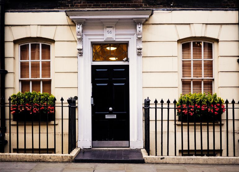 How To Pick A Front Door Color